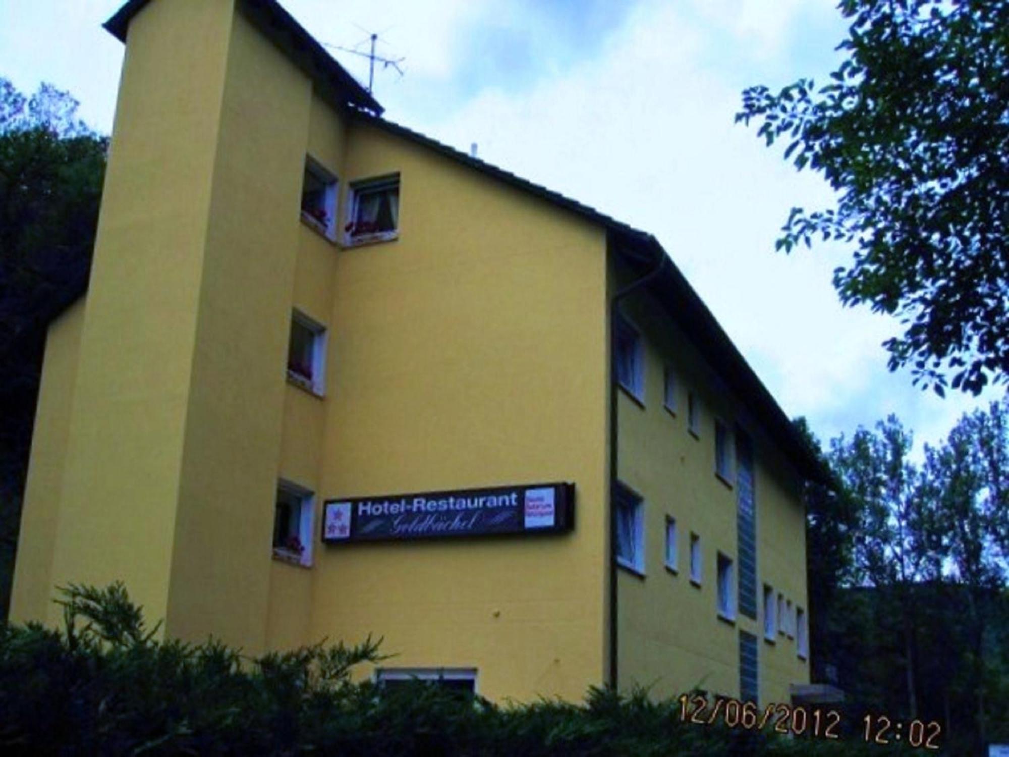 Hotel Goldbaechel Wachenheim an der Weinstrasse Exterior photo