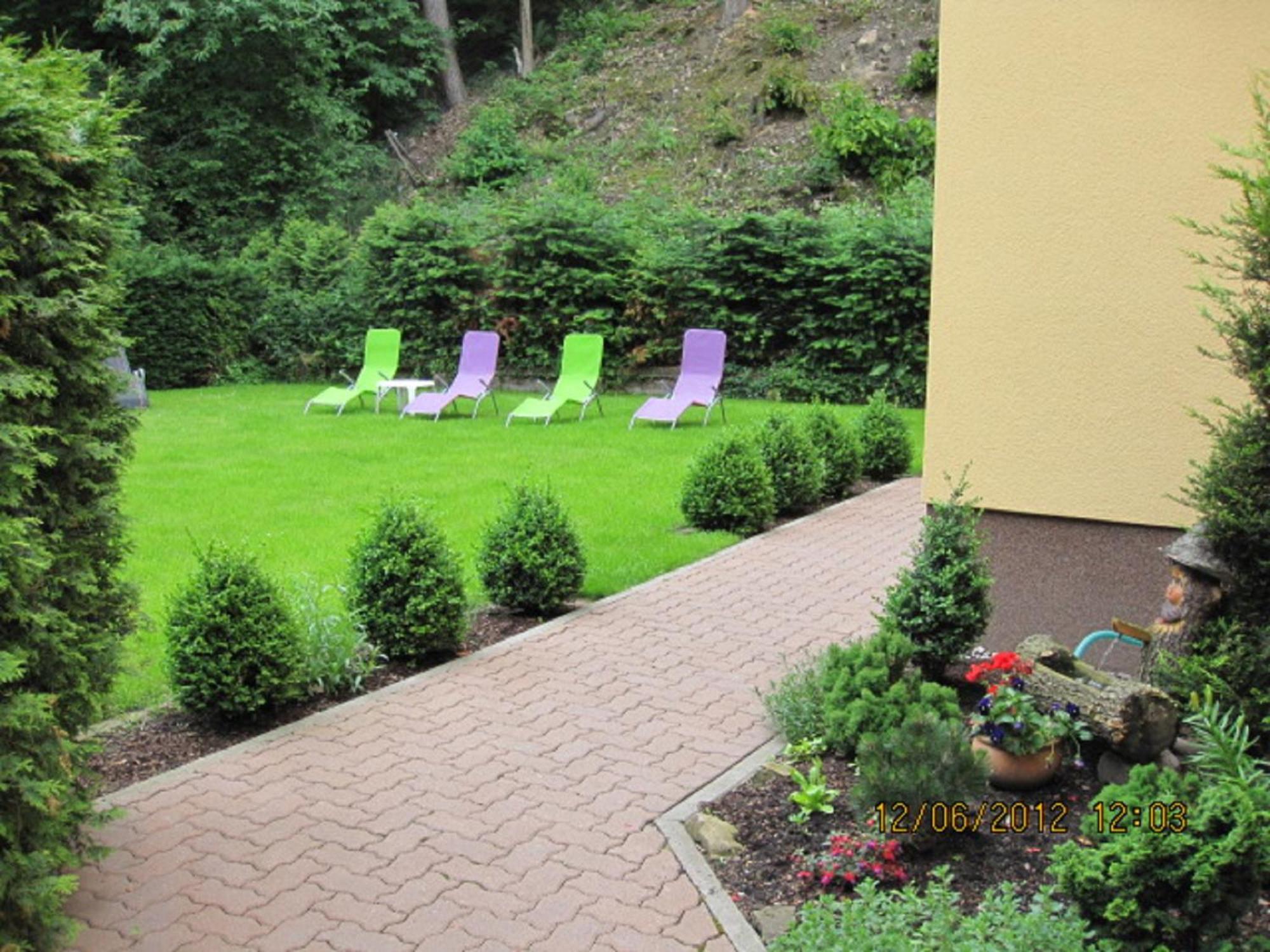 Hotel Goldbaechel Wachenheim an der Weinstrasse Exterior photo